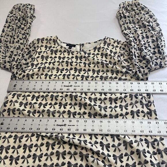 NWOT Talbots Black Cream Ruffle Bow Top Size Medium New - Picture 5 of 9